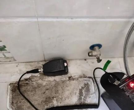 天津市屋顶漏水维修公司分享下卫生间漏水的危害及解决方法